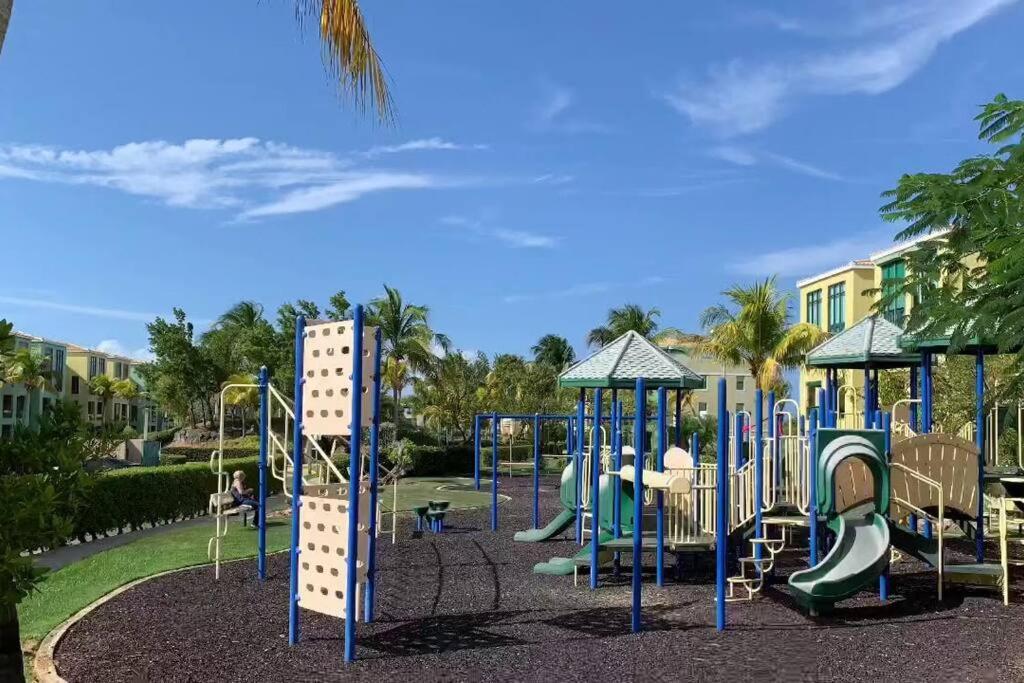 Aquatika Beach Apt 1St Fl Loiza Екстер'єр фото